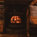 The Brown Horse 3*