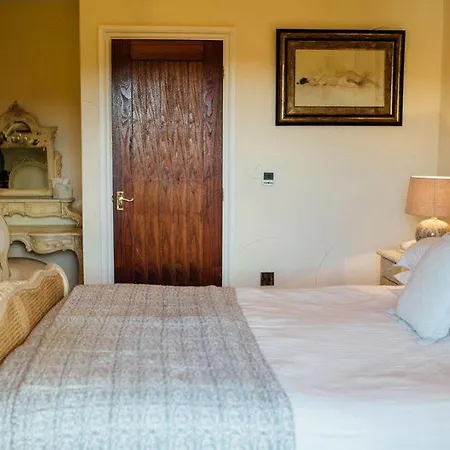 Мини-отель The Brown Horse Winster (Cumbria)