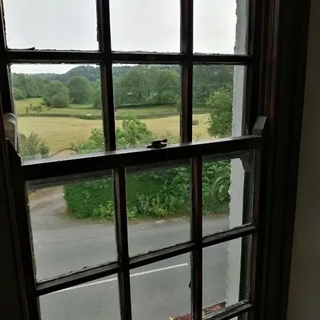 אורחן The Brown Horse Winster (Cumbria)
